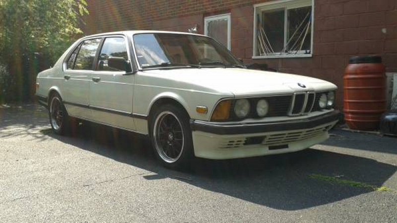 Illustration for article titled A 1984 BMW 745i Turbo for $2,800?